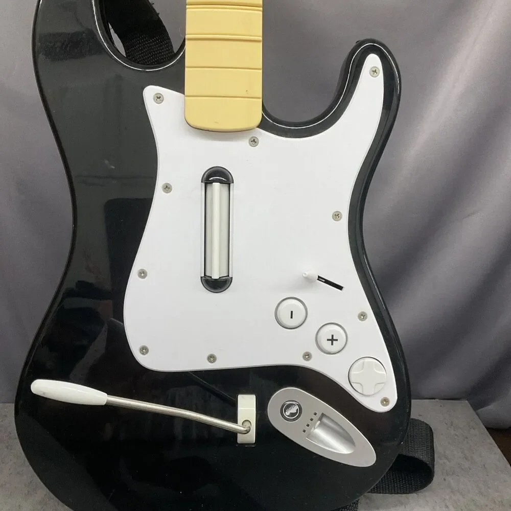 Rockband Harmonix Fender Stratocaster Xbox No Dongle